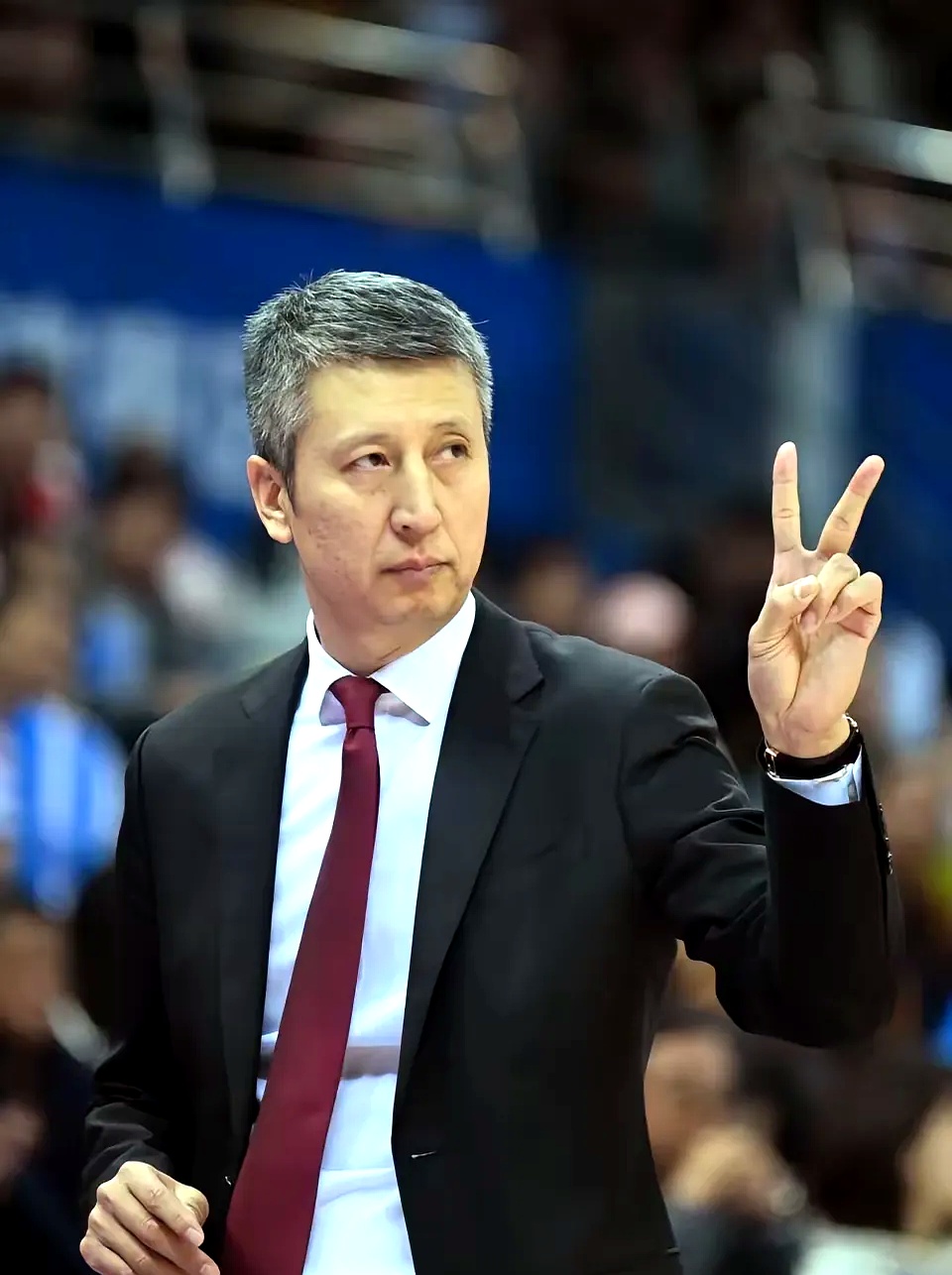 TianBo Sports国际比赛日CBA常规赛焦点战，达拉斯独行侠回应争议，悬念犹存，资深球员宣示担当的简单介绍