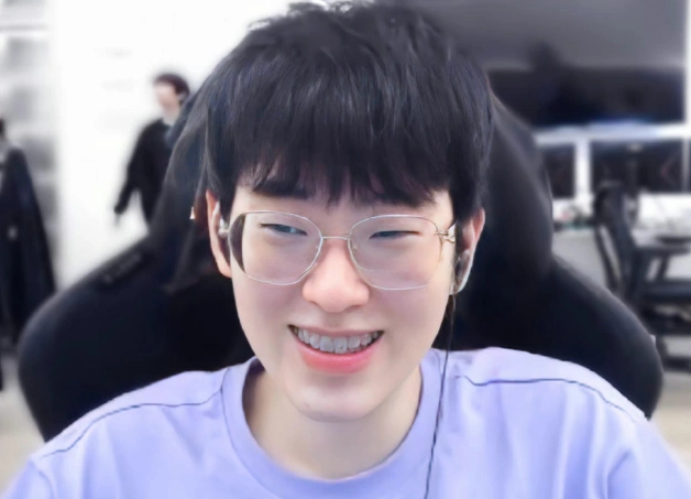 TianBo Sports关于从里昂手感冰凉备战CBA常规赛到Scout关键时刻逆转，Scout在SKT比赛中险胜的信息